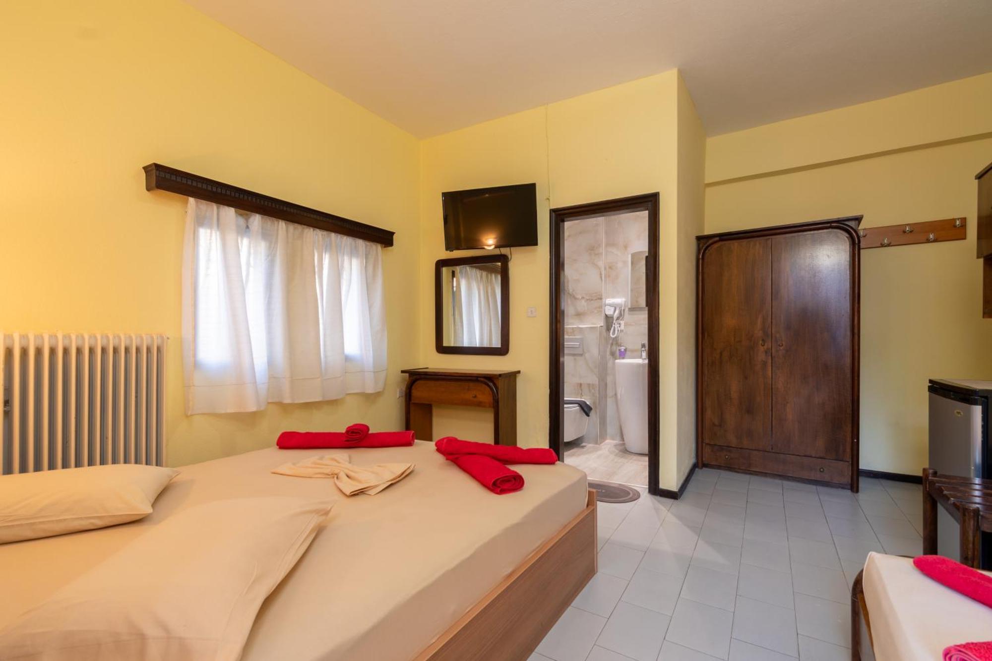 Hotel Petunia Néosz Marmarász Kültér fotó